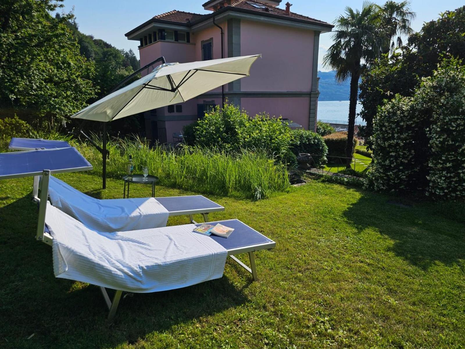 Villa Maria Lago Maggiore Reno Di Leggiuno Exterior foto